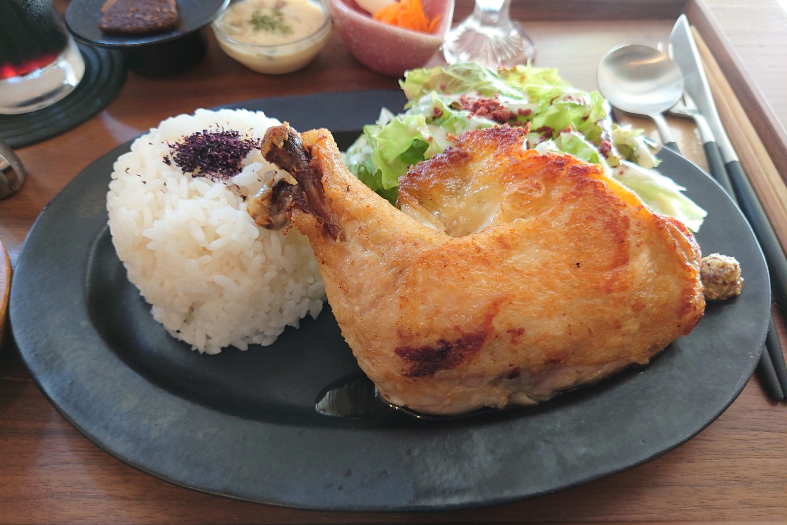 ハウスカフェ江古田プラス,鶏もも肉のコンフィ