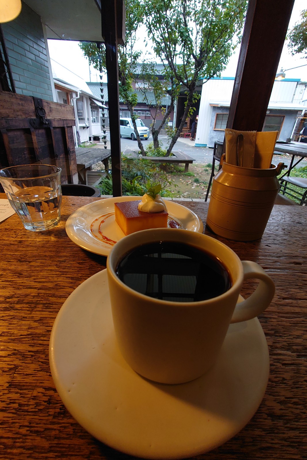 季節のプリン(かぼちゃのプリン),ホットコーヒー,senkiya