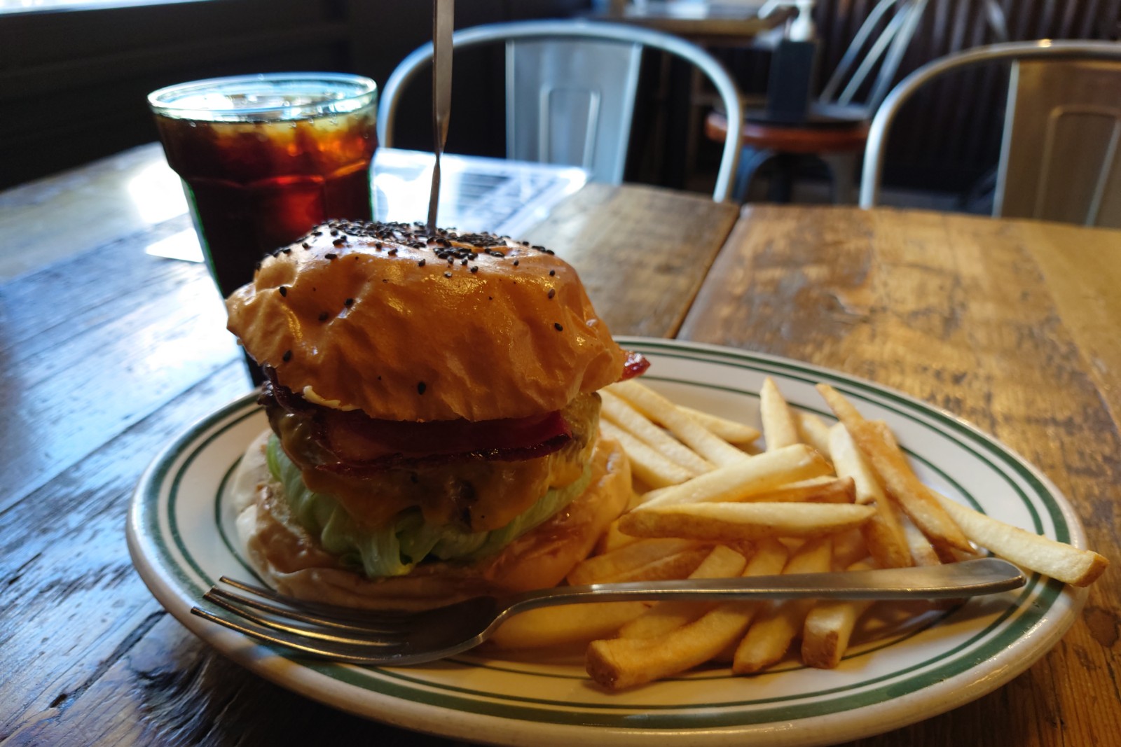 ジャイアントステップ,ベーコンチーズバーガー,平日ランチセット