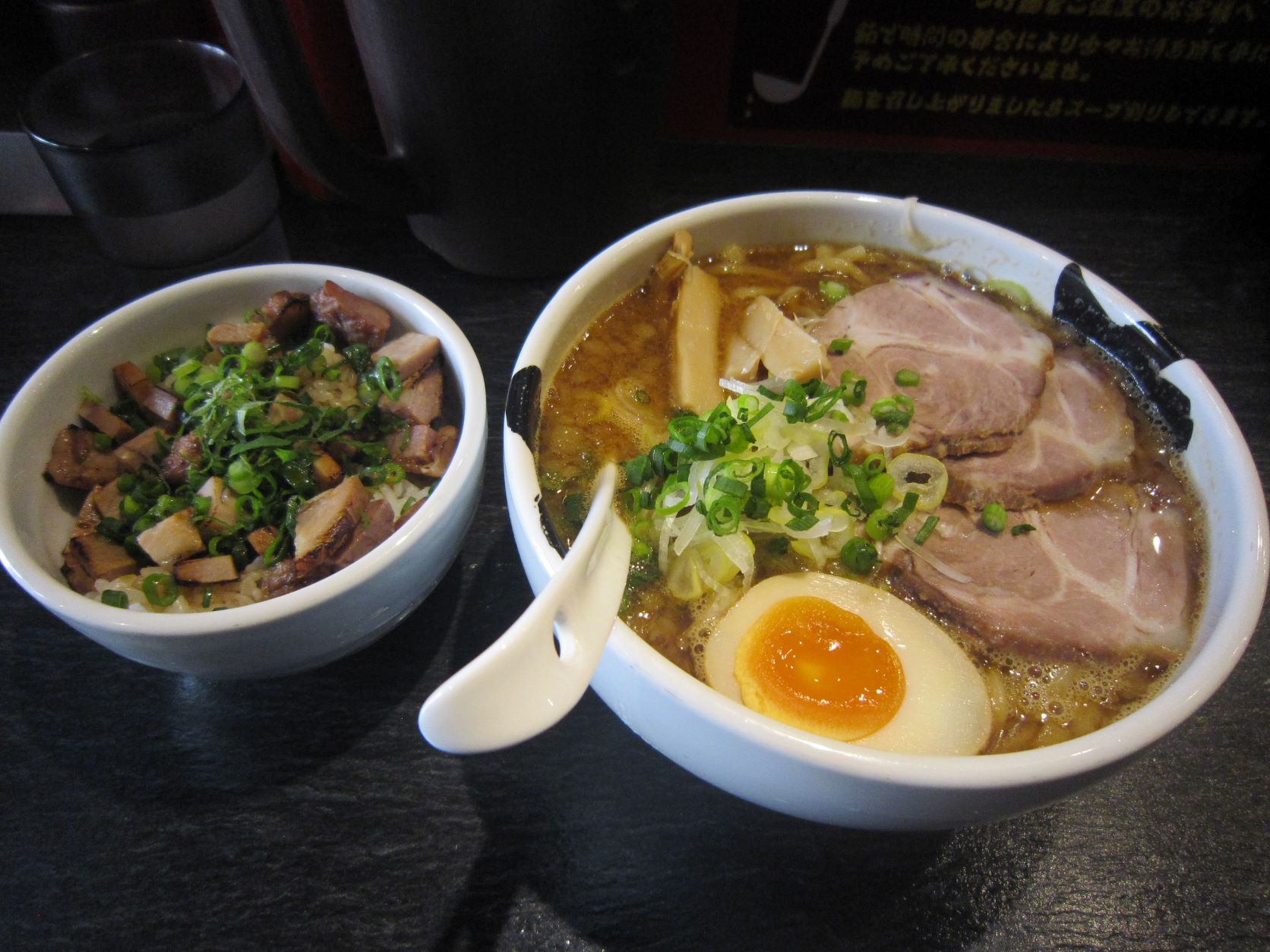 あらとん新宿御苑店,あらとん特製醤油,あらとん飯