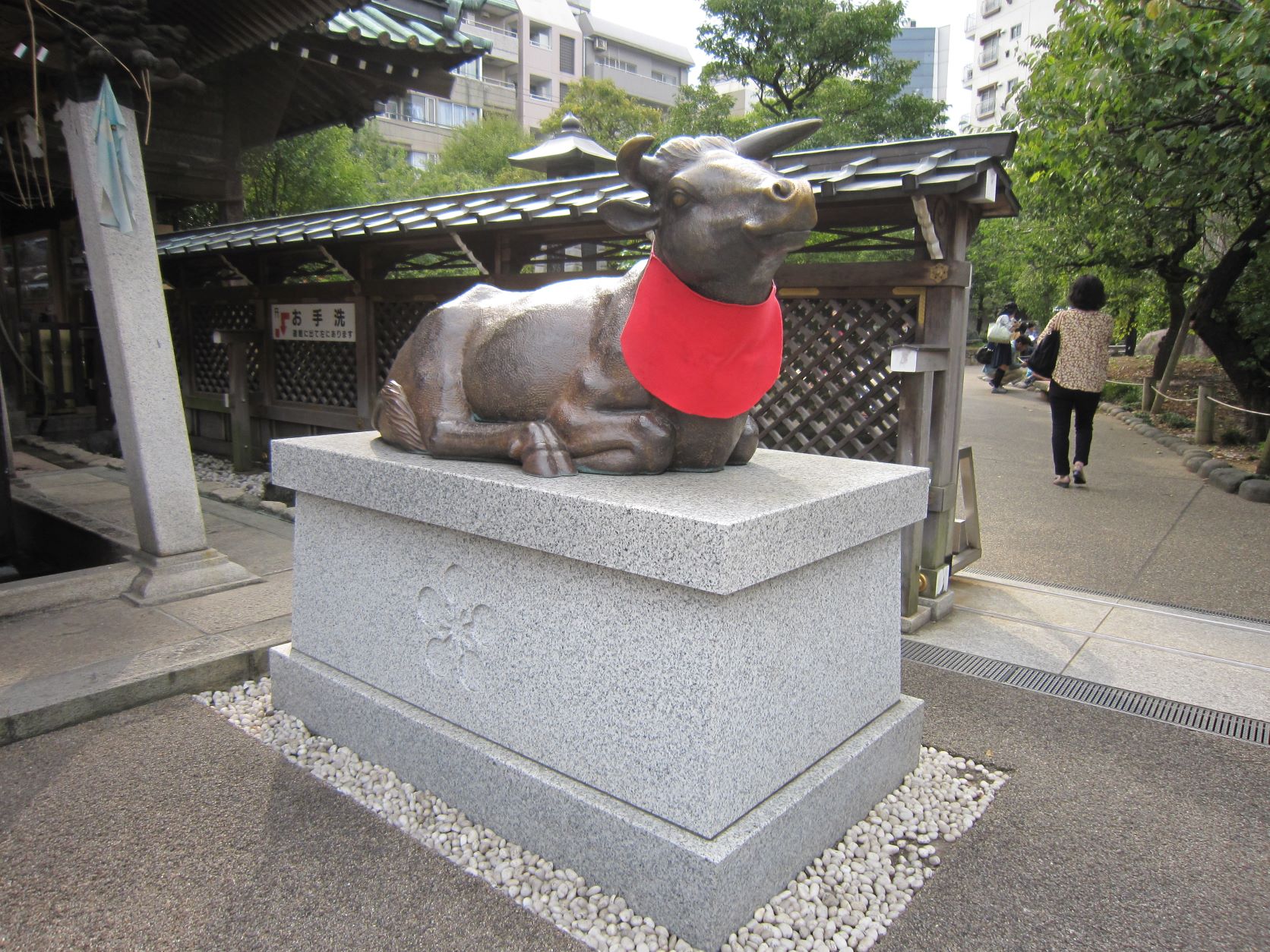 湯島天神,撫で牛