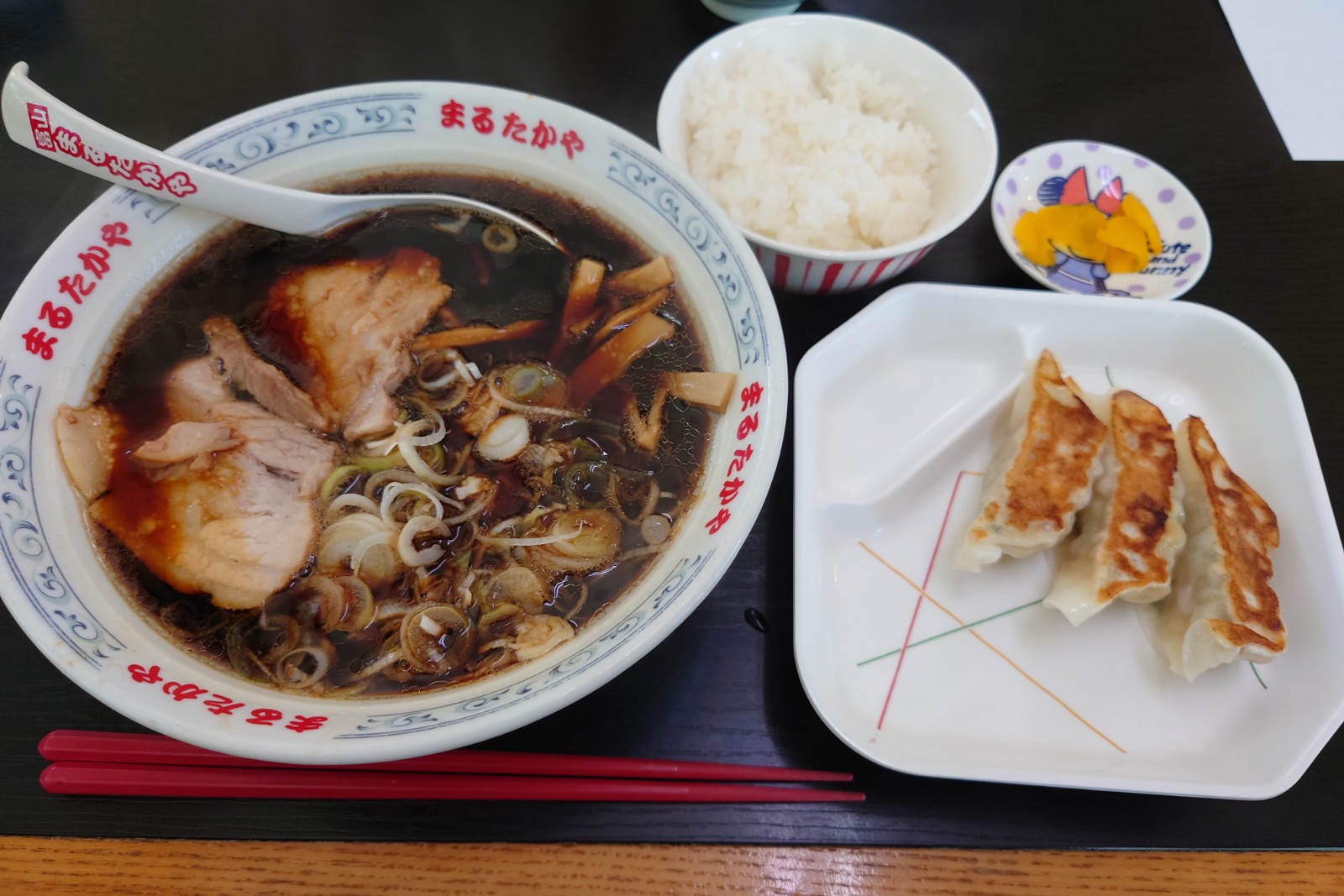 富山ブラックラーメン,まるたかや魚津店