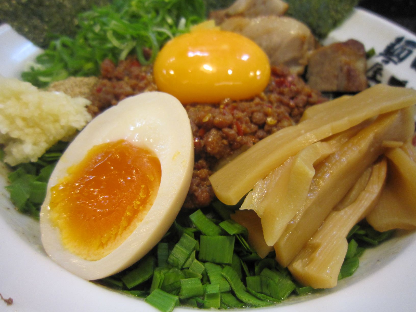 麺屋こころ,台湾まぜそば全部のせ