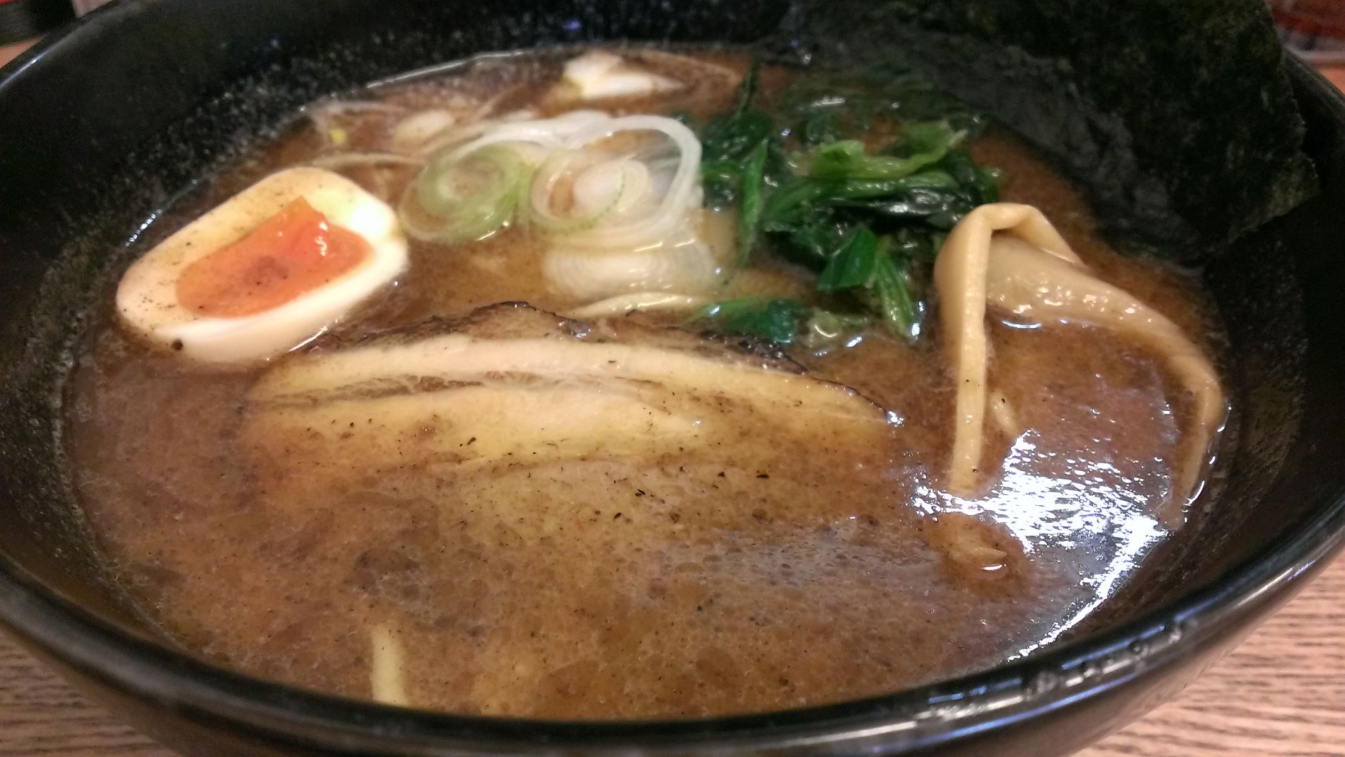 麺屋黒琥 黒琥ラーメン