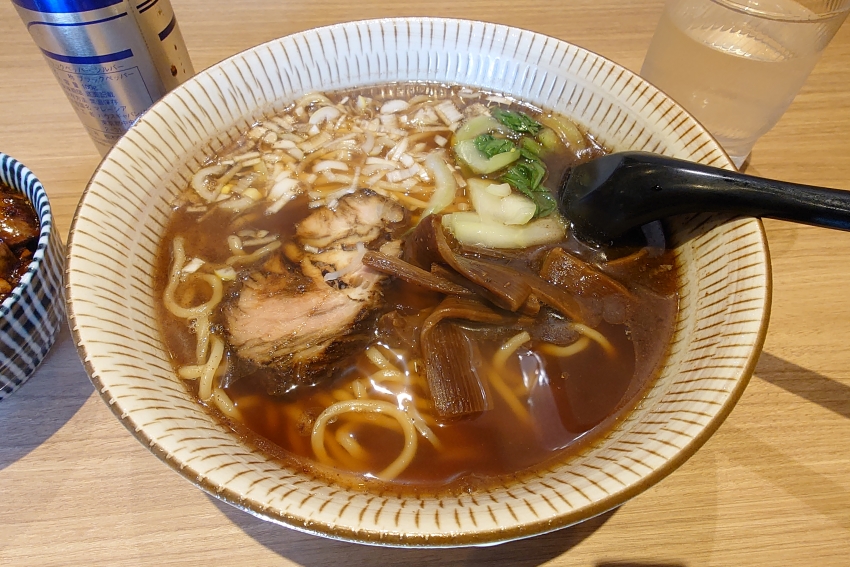 しゅうまい屋,黒濃ラーメン