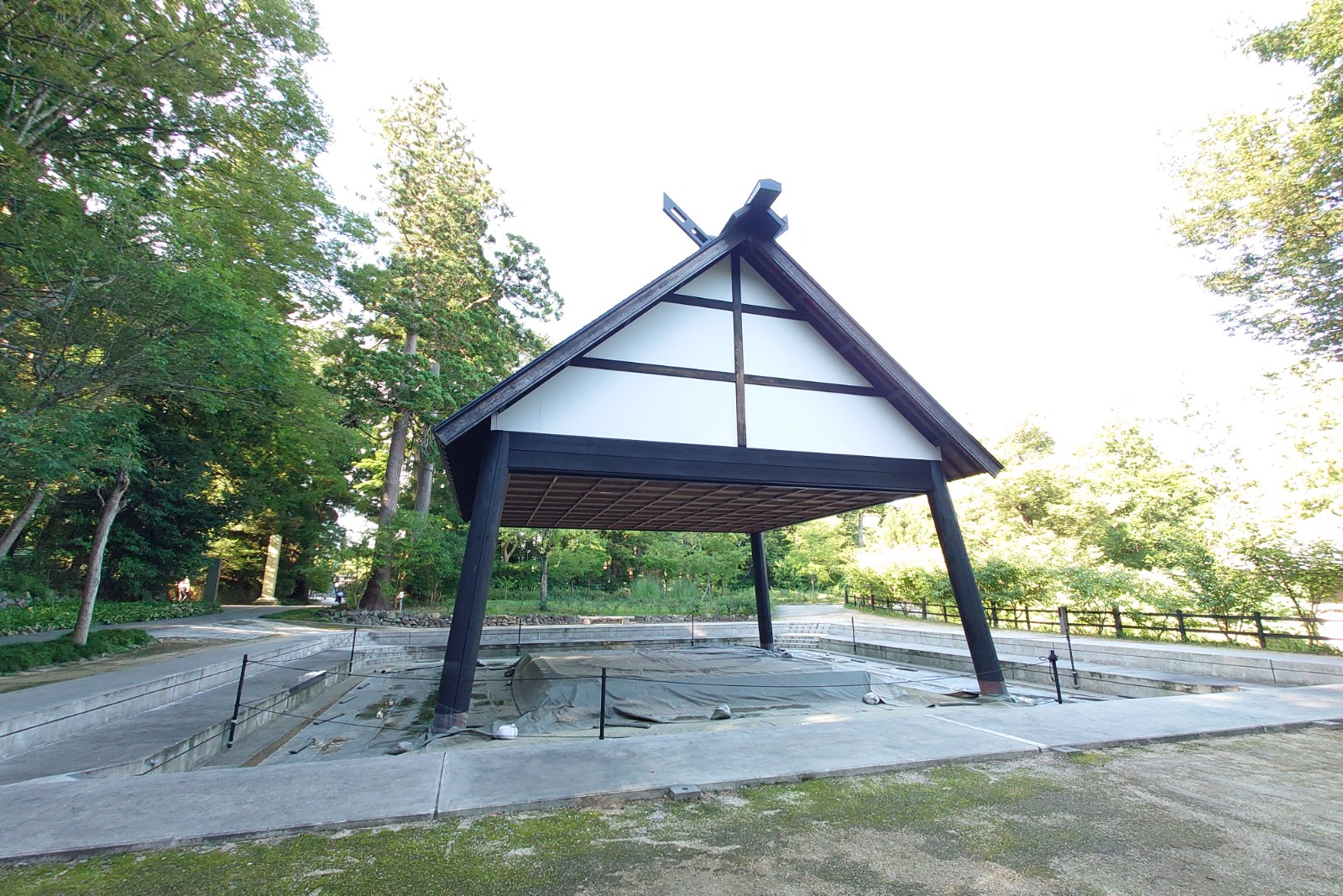 相撲場,彌彦神社