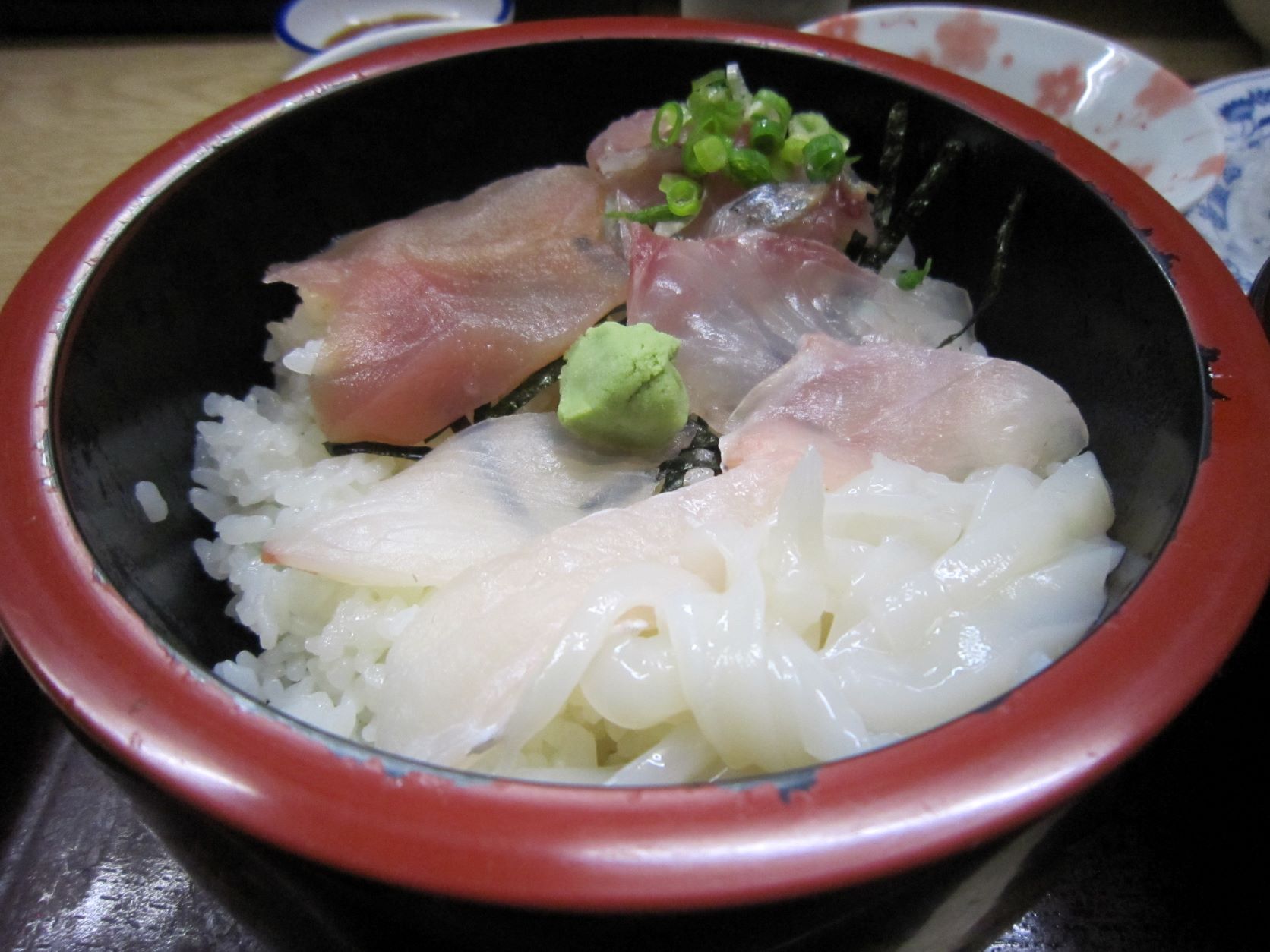 熱海まぐろや,10食限定海鮮丼