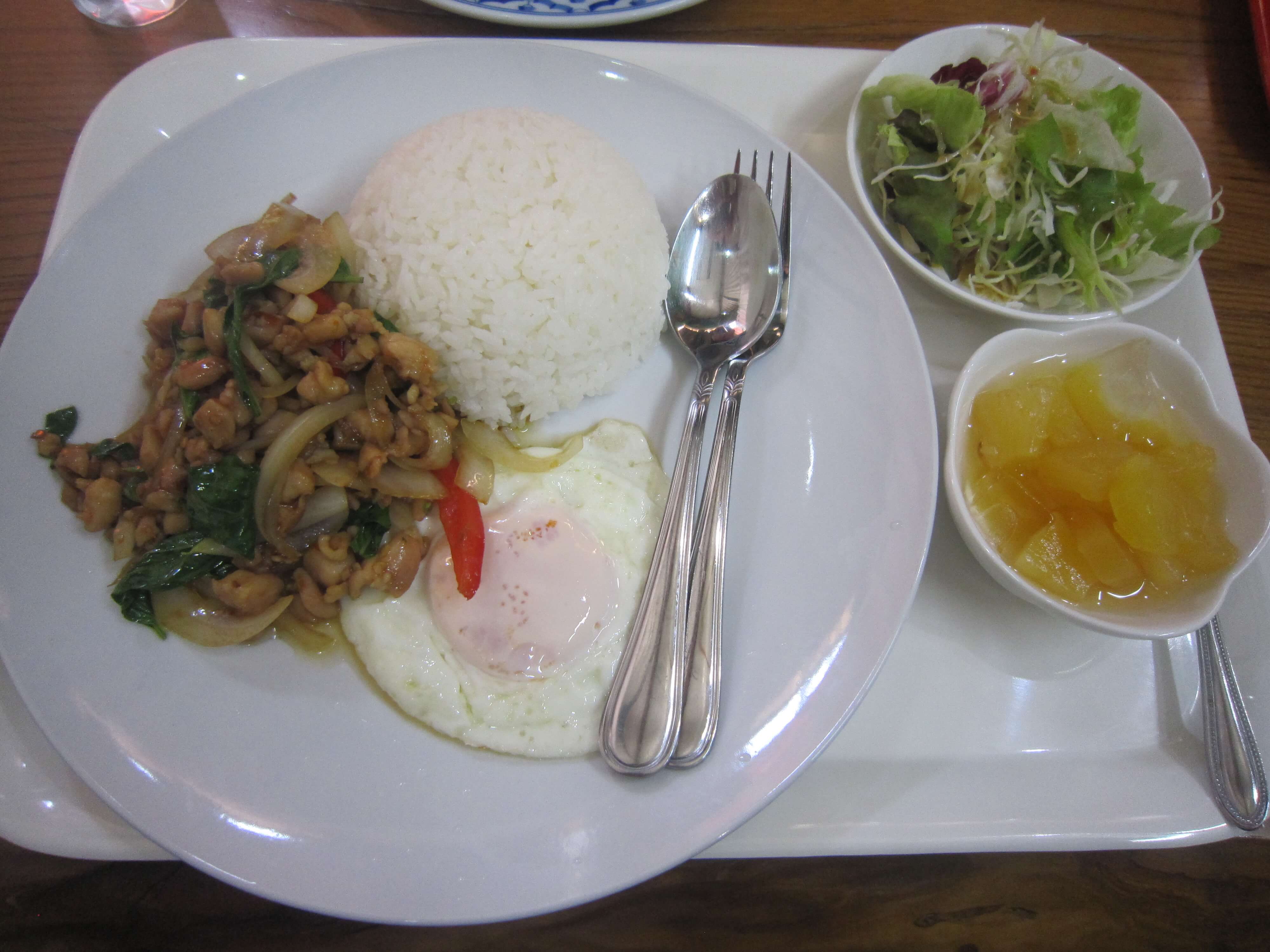 居酒屋バンコク,パットバイガパオ