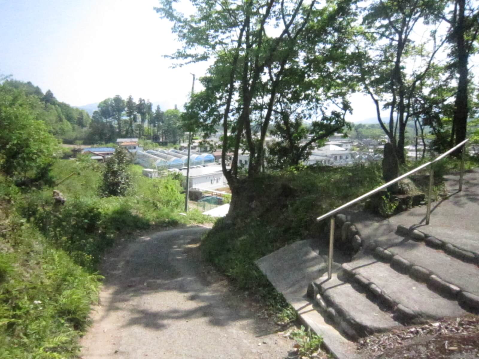 聖神社,和同採掘露天掘跡