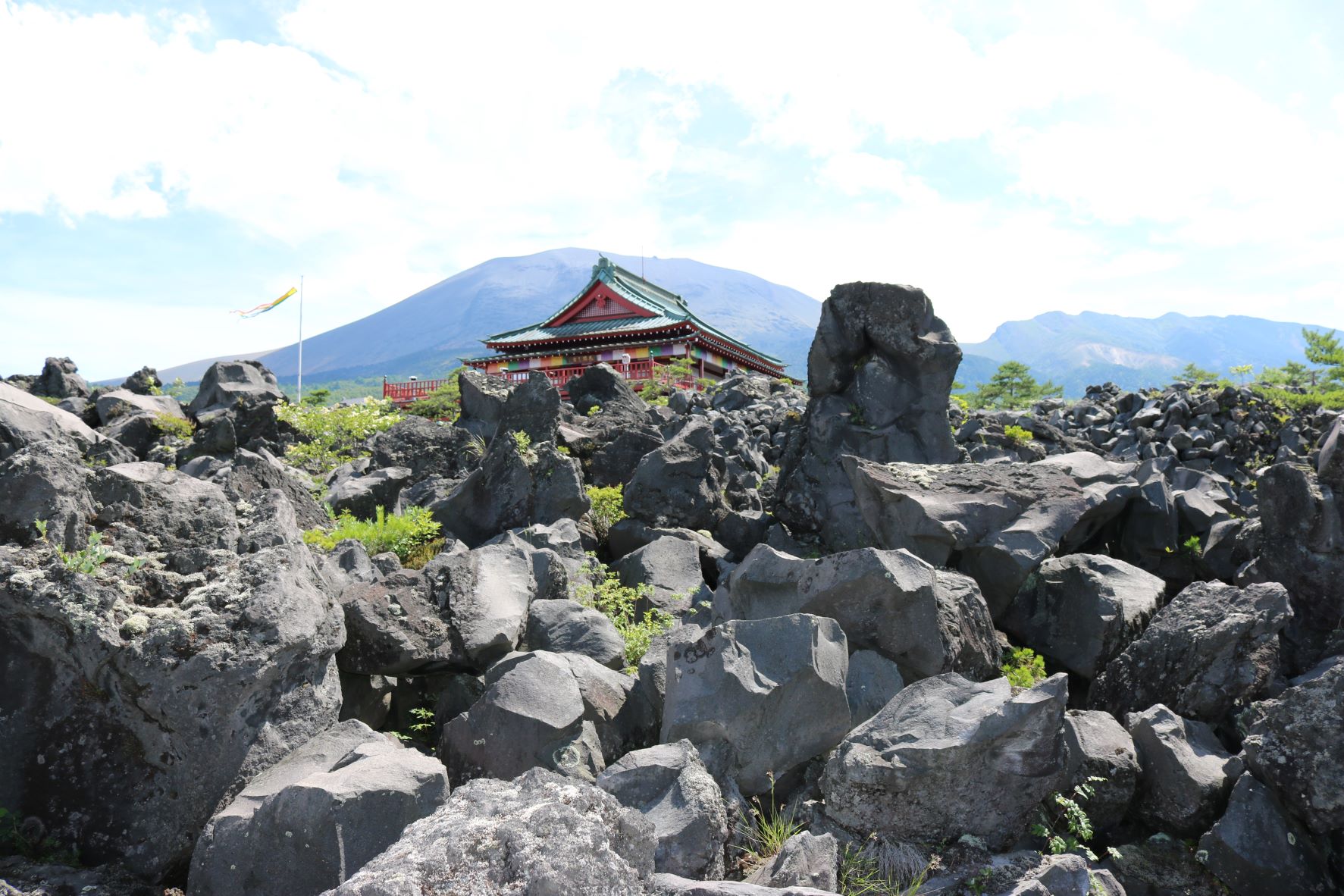 鬼押出し園,浅間山観音堂