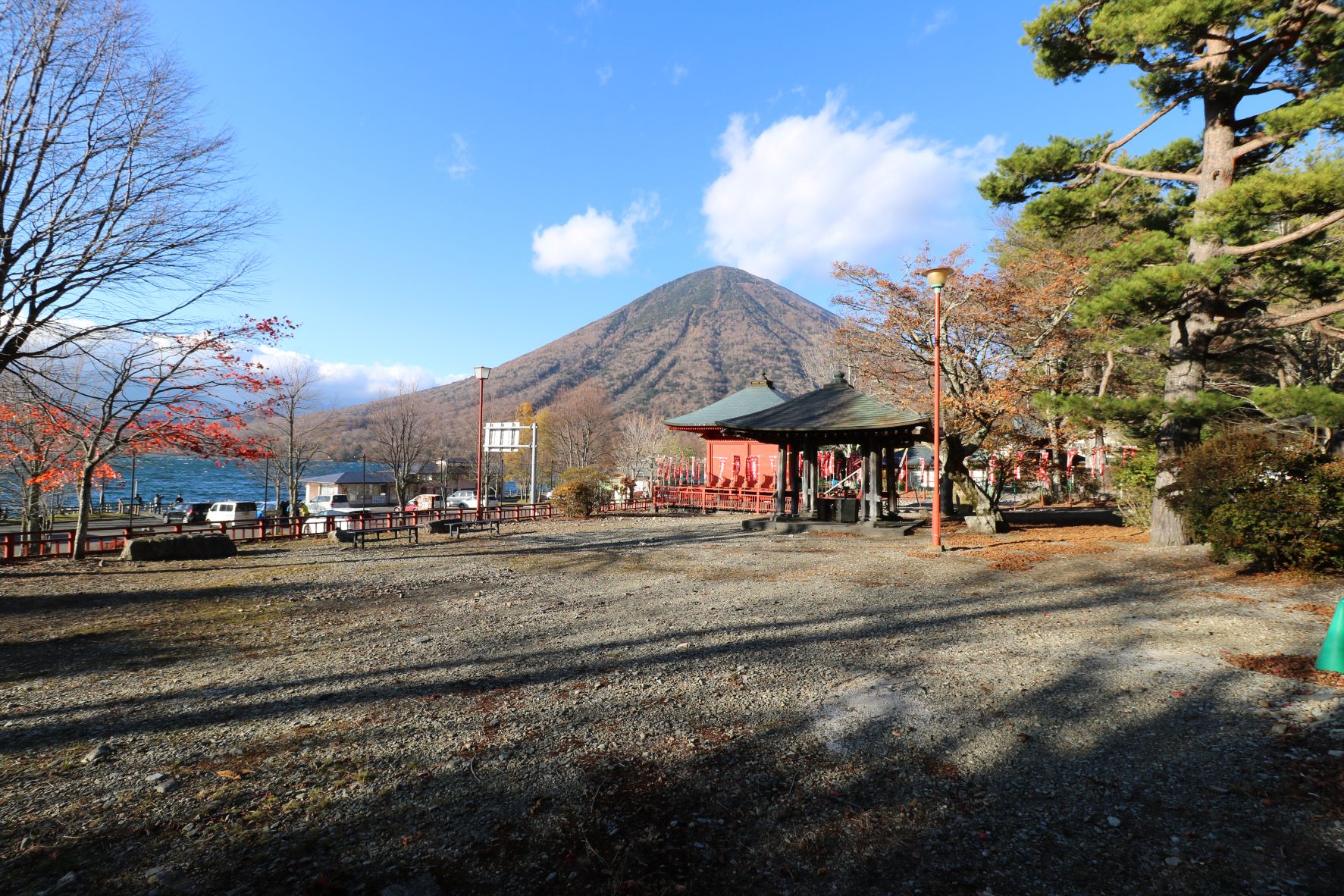 中禅寺,男体山