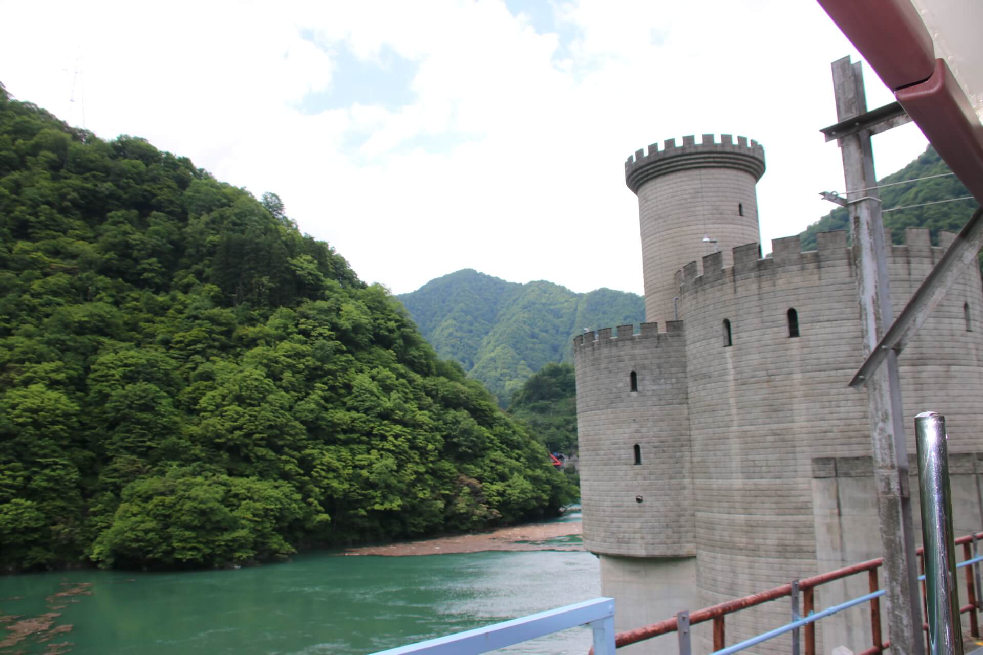 新柳河原発電所,黒部峡谷鉄道